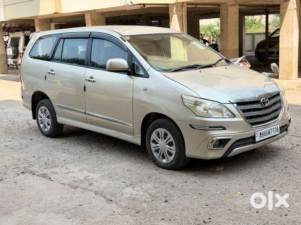Toyota Innova 2012-2013 2.5 E Diesel Ms 7-seater, 2013, Diesel
