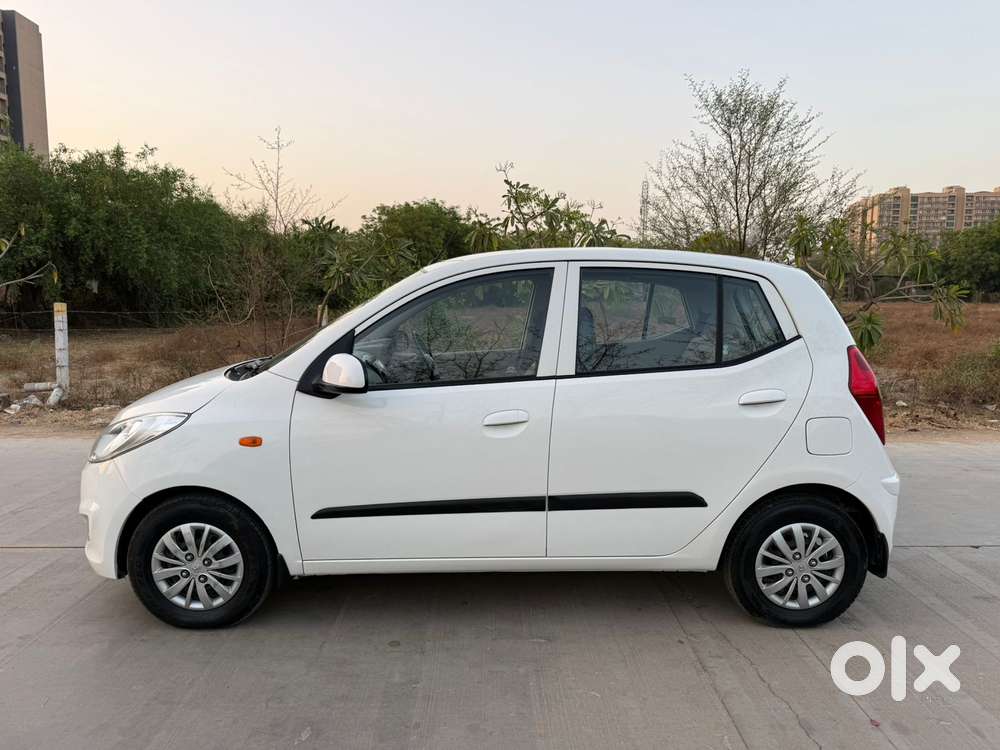 Hyundai I10 Sportz 1.1 Irde2, 2015, Petrol