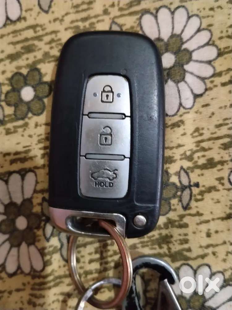 Hyundai Verna 2012 Diesel 73000 Km Driven