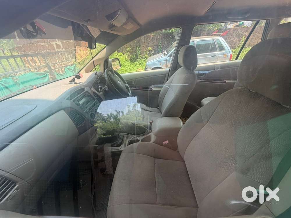 Toyota Innova 2.0 Petrol 2005