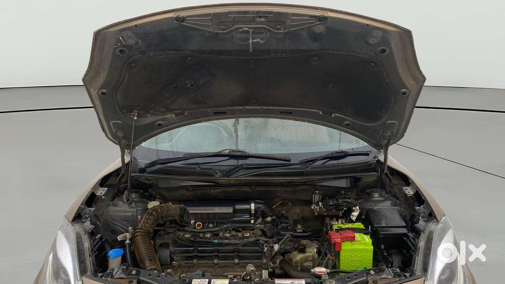 Maruti Suzuki Swift Dzire Zxi + Amt, 2018, Petrol