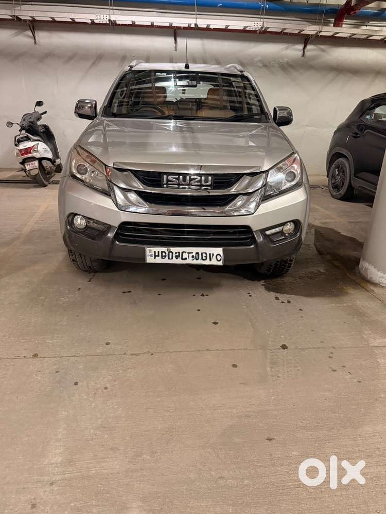 Isuzu Mu-x 2018 135000 Km Driven