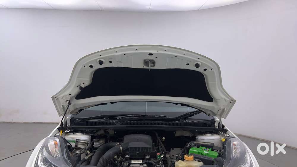 Tata Nexon 1.2 Revotron Xz Plus Dual Tone, 2019, Petrol