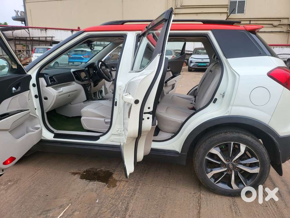 Mahindra Xuv300 W8 Option Dual Tone Diesel, 2020, Diesel