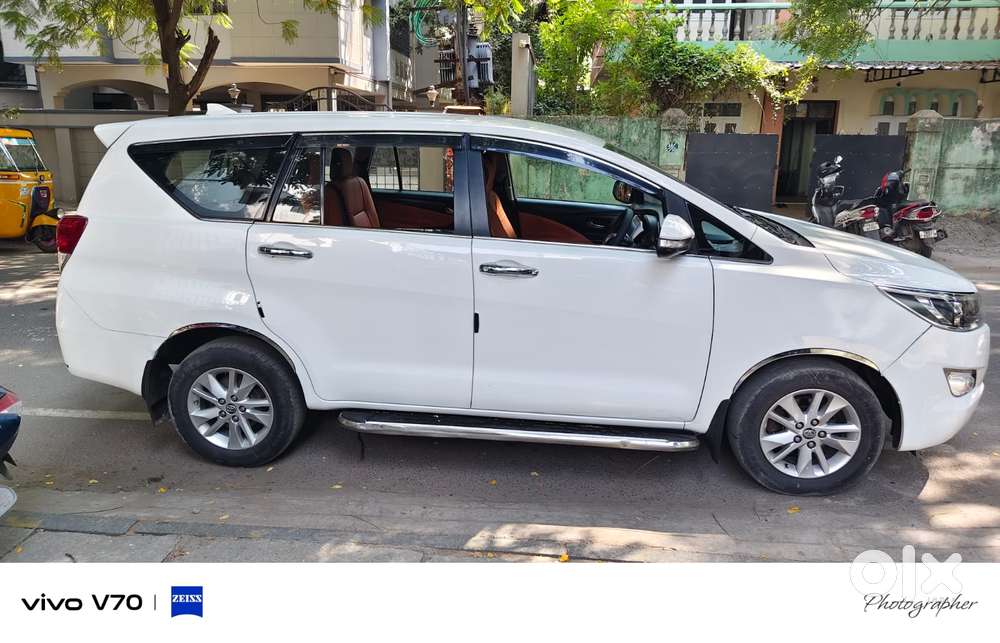 Toyota Innova Crysta 2.8 Gx At, 2016, Diesel