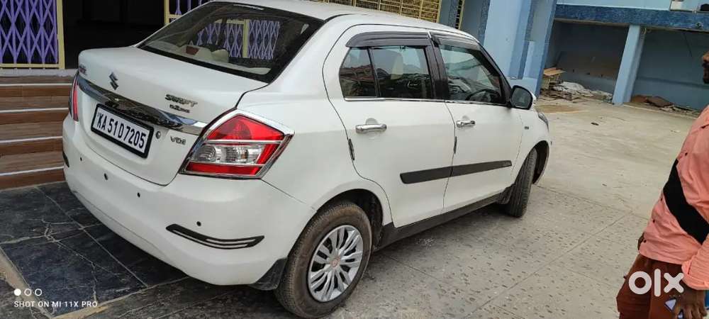 Maruti Suzuki Swift Dzire 2016 Diesel 130000 Km Driven