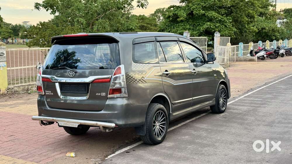 Toyota Innova 2.5 Gx 7 Seater Bs Iv, 2014, Diesel