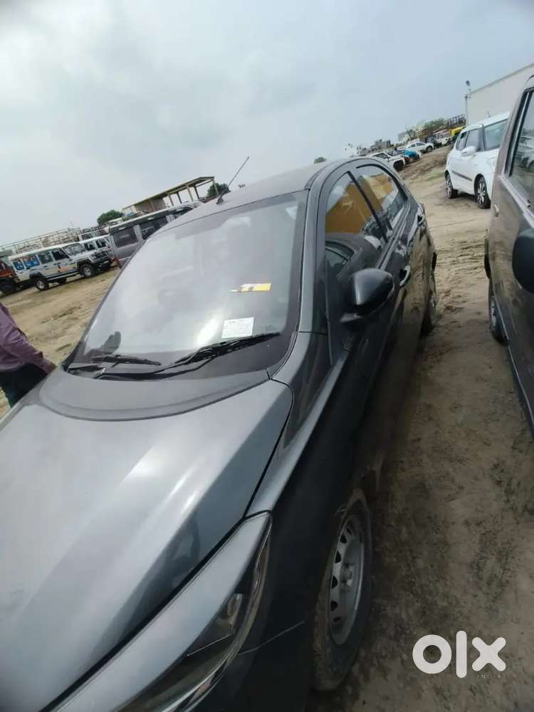 Tata Tiago Model 2022 Owenr First Fuel  Petrol Running 22000 Km