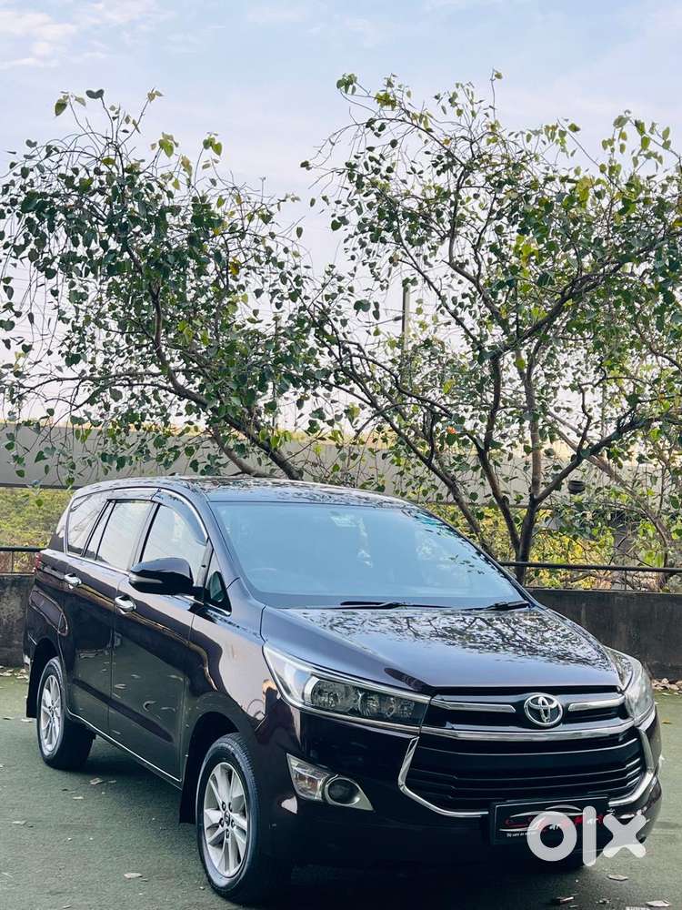 Toyota Innova Crysta 2.8 Gx At, 2016, Diesel