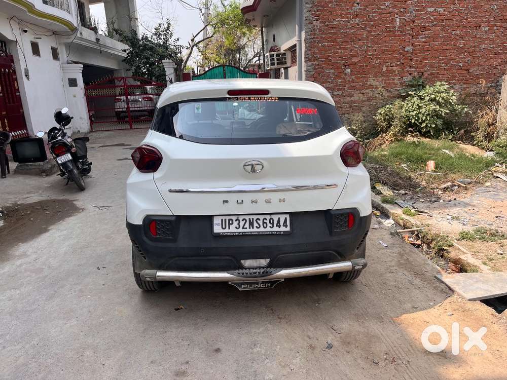 Tata Punch 2023 Petrol 20700 Km Driven