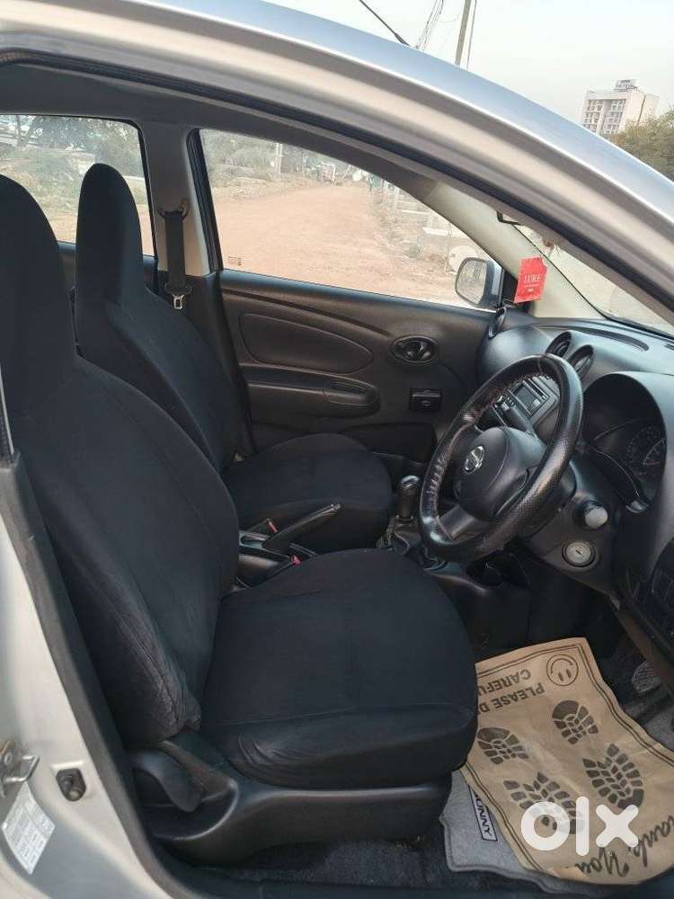 Nissan Sunny 2014-2016 Xe, 2015, Petrol