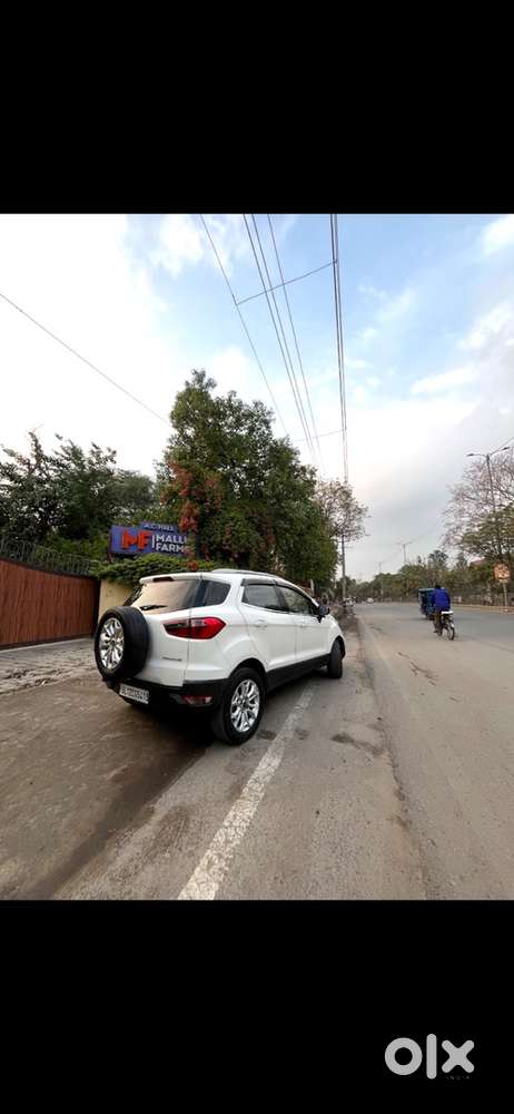 Ford Ecosport Petrol 2015 Model