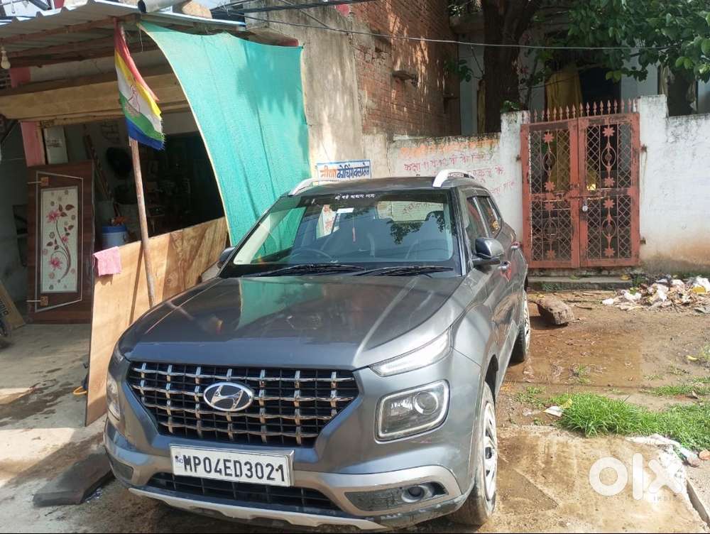 Hyundai Venue Driven 32000km Fresh Condition Model 2022