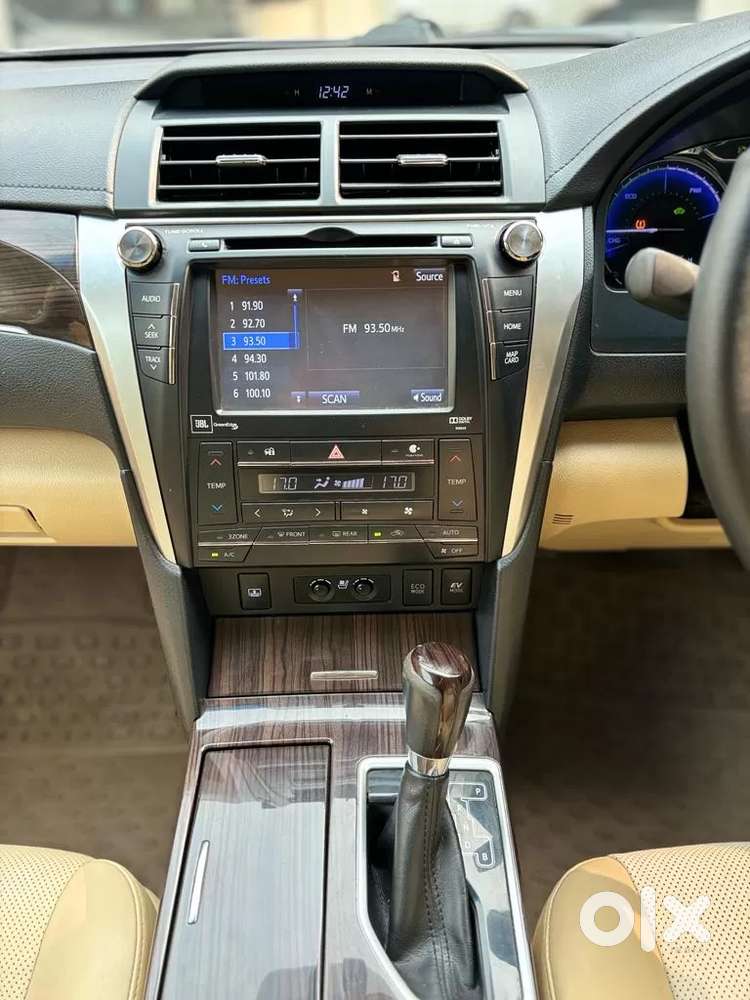 Toyota Camry Hybrid, 2017, Petrol