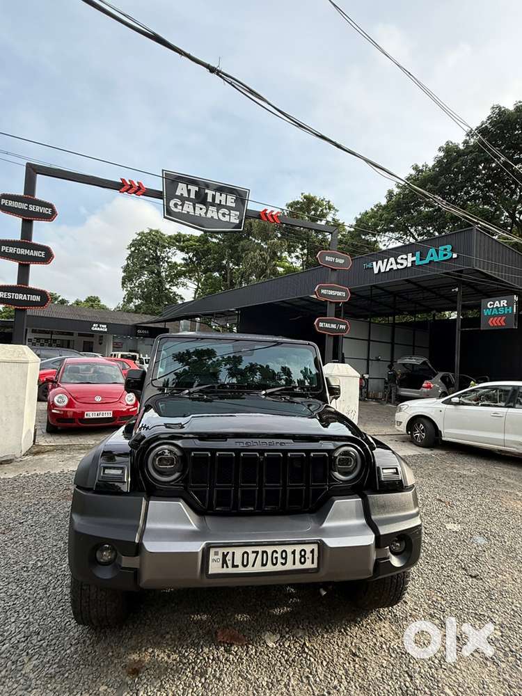 Mahindra Thar Roxx 2025 Petrol