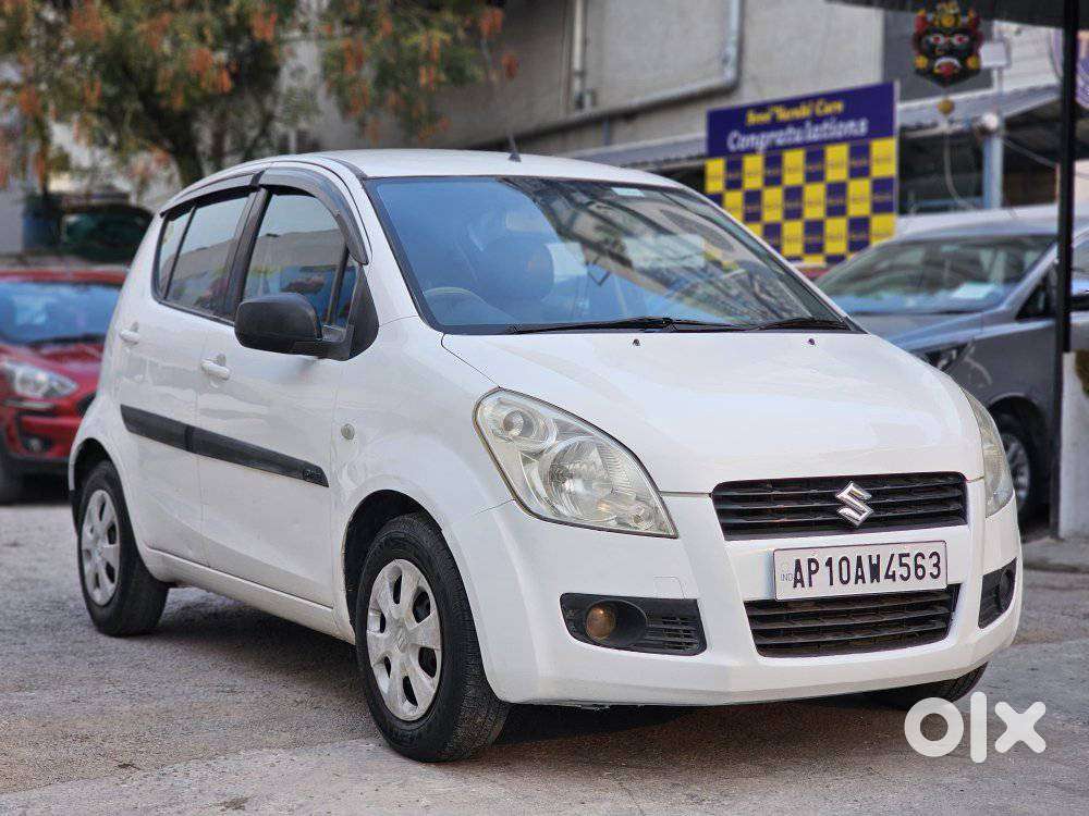 Maruti Suzuki Ritz Genus Vxi, 2010, Petrol