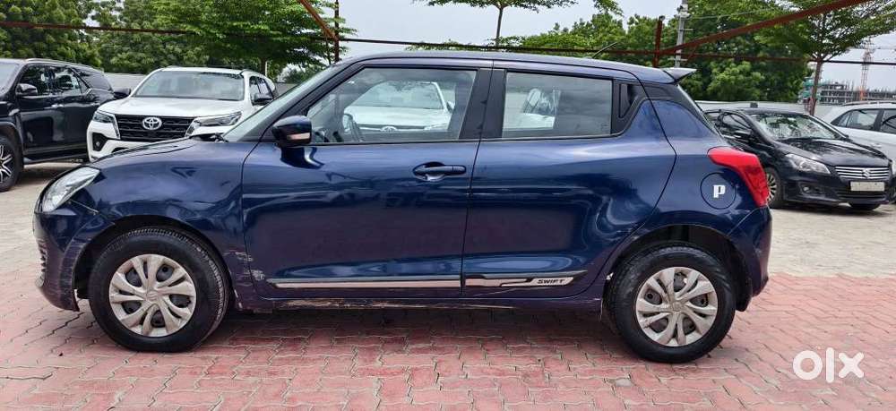 Maruti Suzuki Swift Vvt Vxi, 2021, Petrol