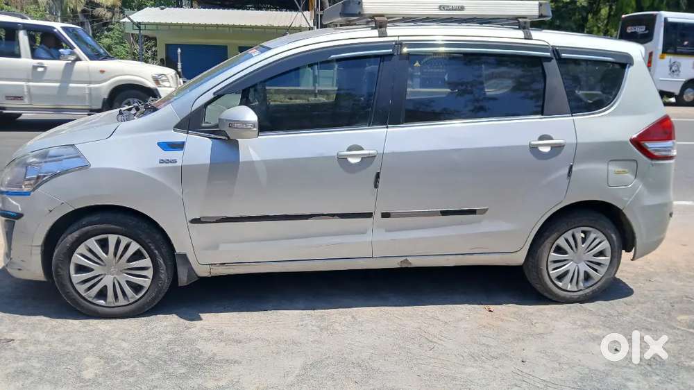 Maruti Suzuki Ertiga 2015 Diesel 237229 Km Driven