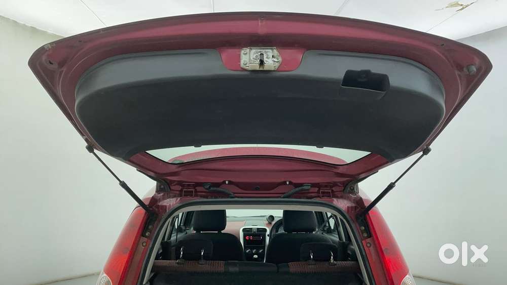 Maruti Suzuki Ritz Vxi, 2013, Petrol