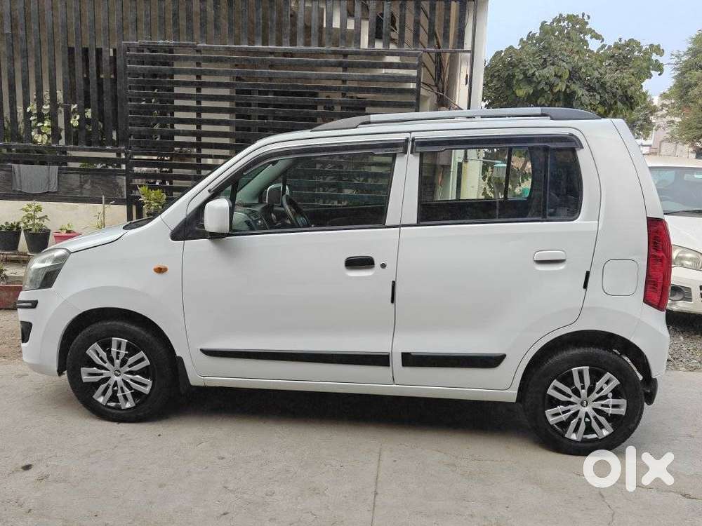 Maruti Suzuki Wagon R 1.0 2010-2019 Vxi (o), 2016, Petrol