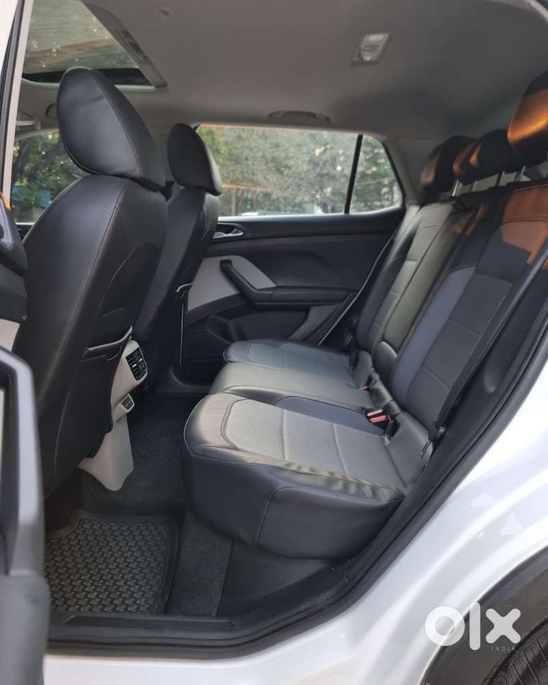 Skoda Kushaq 1.0 Tsi Style At (6 Airbags), 2021, Petrol