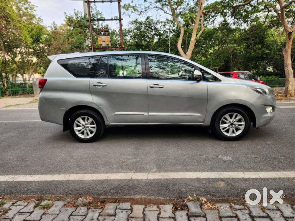 Toyota Innova Crysta 2.4 G Mt, 2016, Diesel