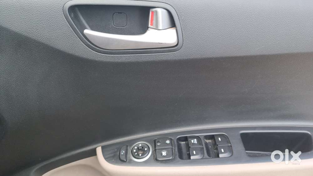 Hyundai Grand I10 2013-2016 At Sportz, 2014, Petrol