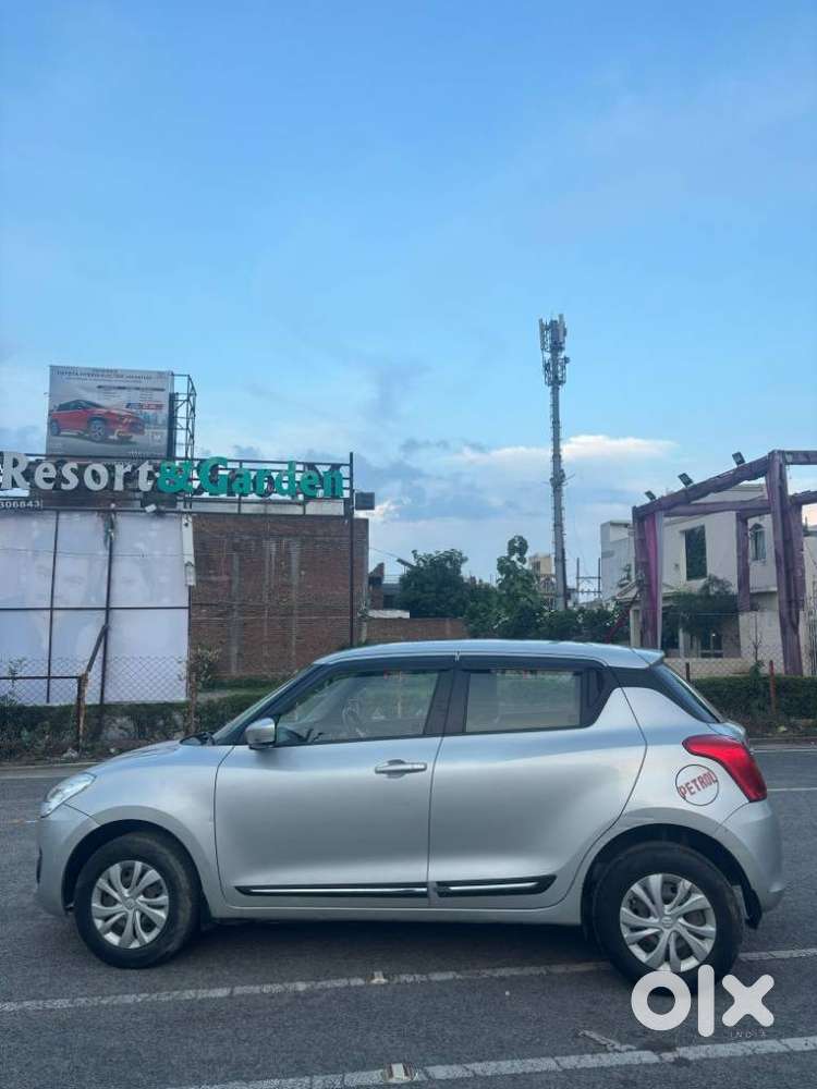 Maruti Suzuki Swift Vxi Ags, 2021, Petrol