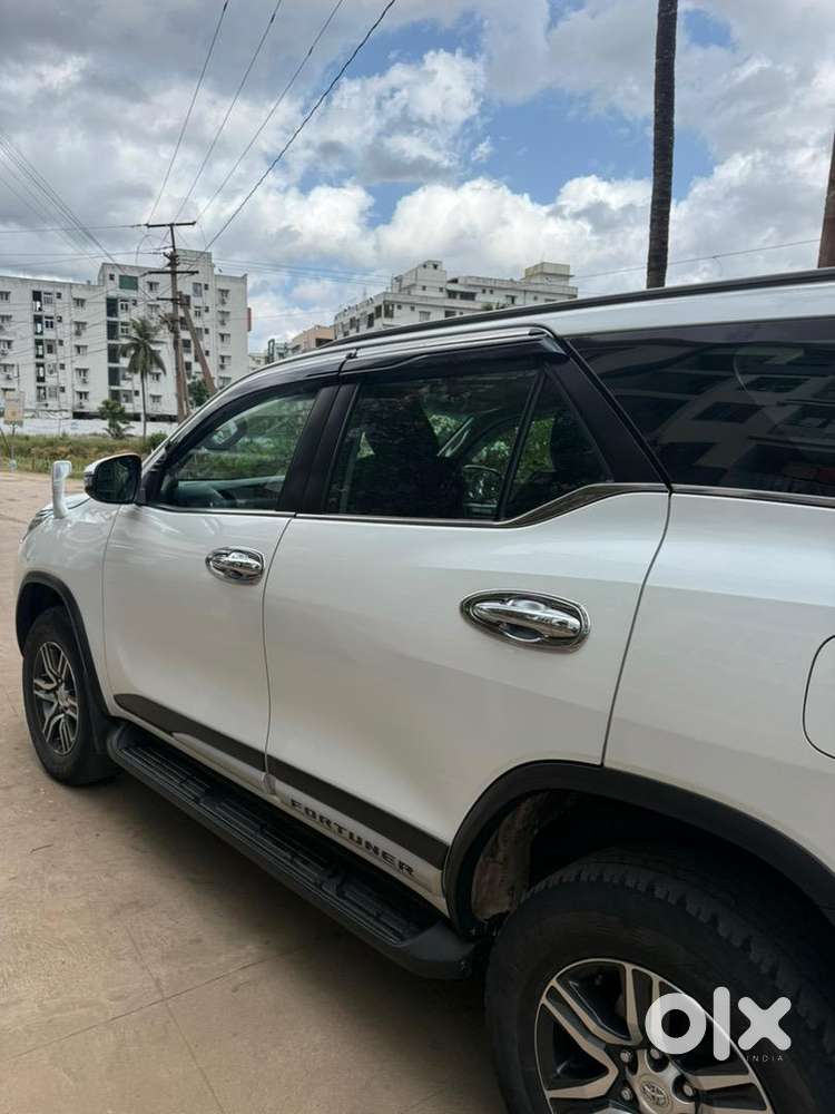Toyota Fortuner 2023 Diesel Well Maintained