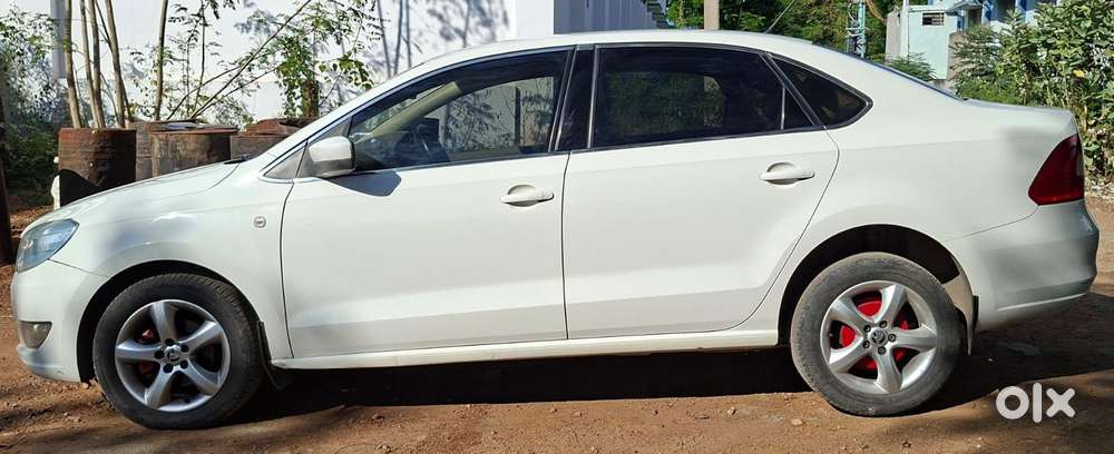 Skoda Rapid 1.5 Tdi Ambition, 2015, Diesel