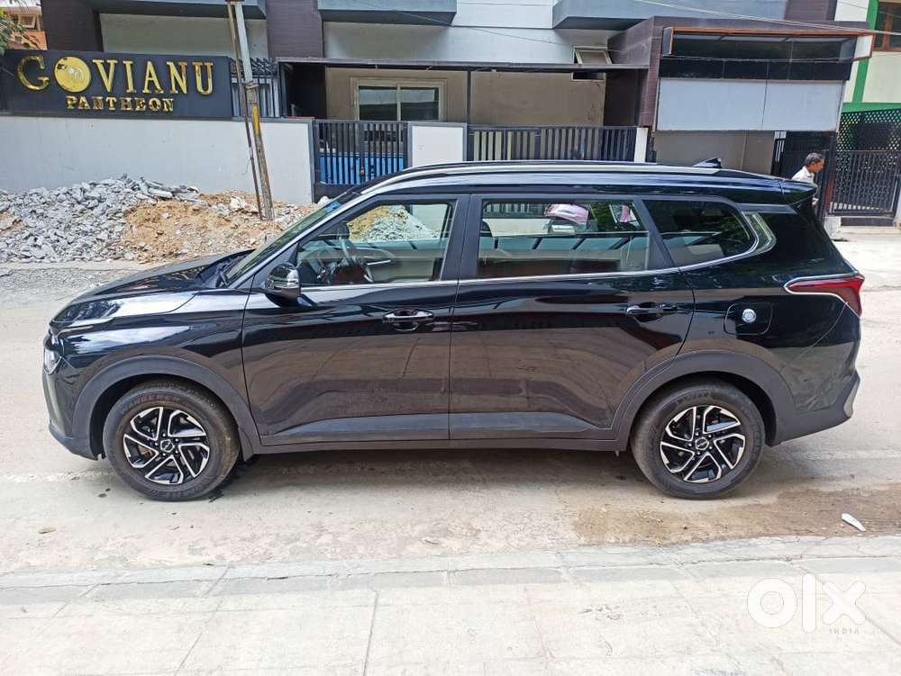 Kia Carens 1.4 Prestige Turbo 7 Str, 2022, Petrol