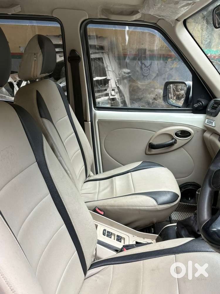 Mahindra Scorpio Classic 2023 Diesel Well Maintained
