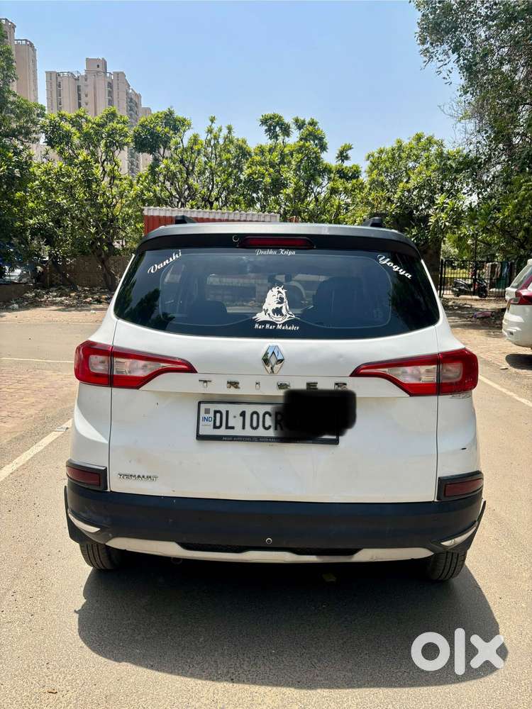 Renault Triber Rxt, 2022, Petrol