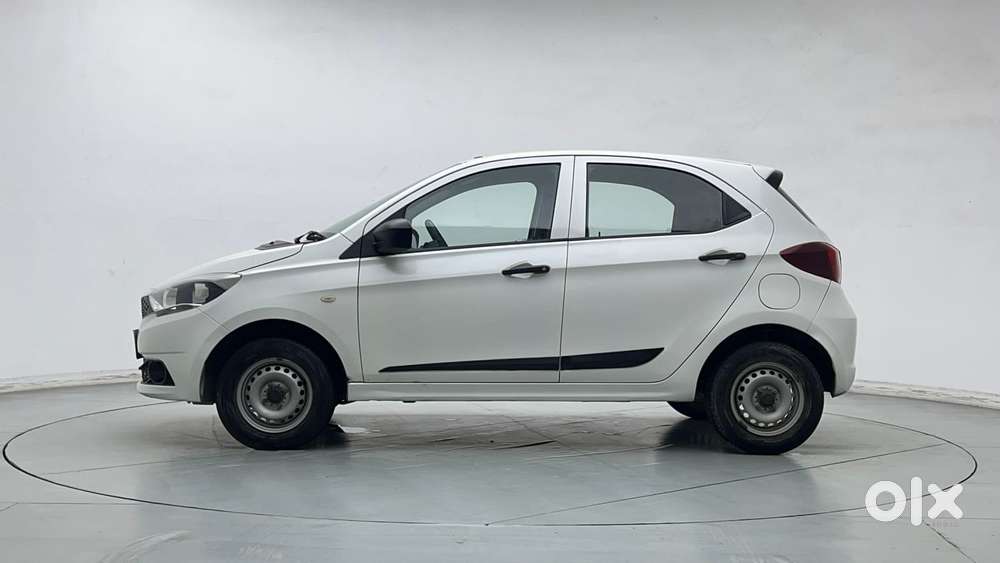 Tata Tiago Xe, 2019, Petrol