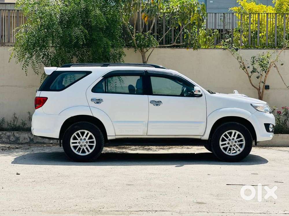 Toyota Fortuner 3.0 4x2 Automatic, 2014, Diesel