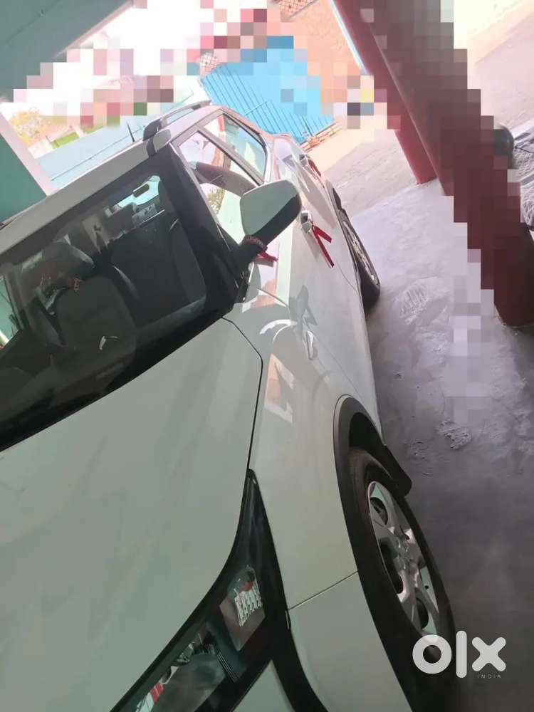 Mahindra Xuv300 Petrol 2024 Manual