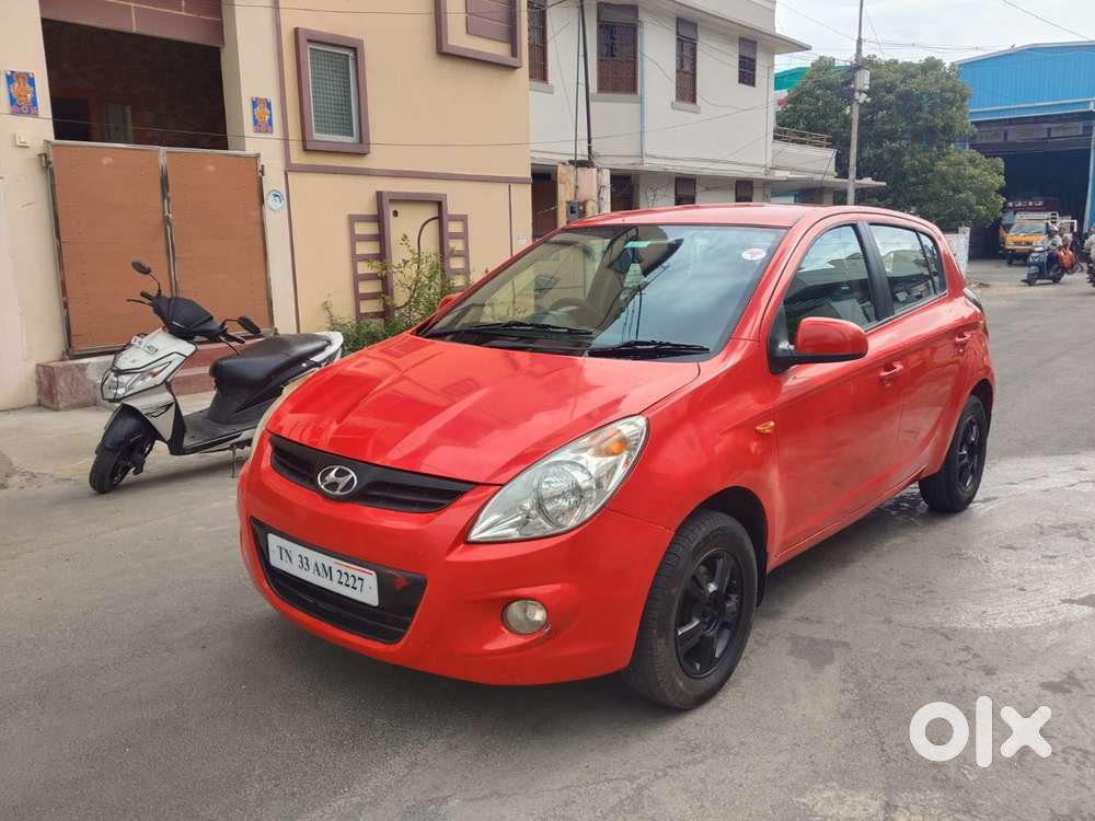 Hyundai I20 Sportz 1.2 Bs-iv, 2010, Petrol