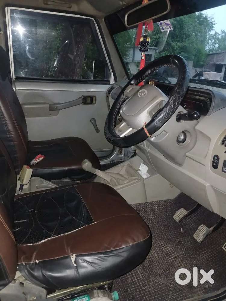 Mahindra Bolero Sle October 2012