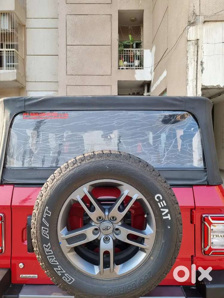 Thar Lx 4x4 Diesel Automatic 32000km Convertible Top Rage Red