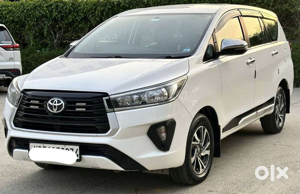Toyota Innova Crysta 2.4 Gx Limited Edition At 7 Str, 2021, Diesel