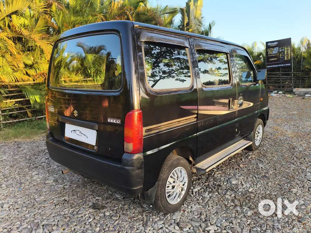 Maruti Suzuki Eeco 2017 Petrol 110000 Km Driven