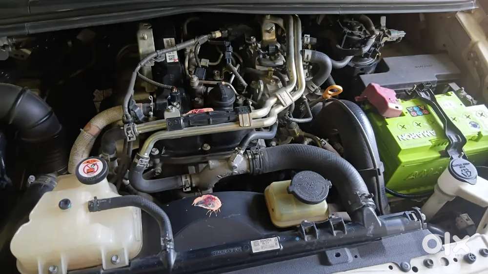 Toyota Innova Crysta 2018(re) Diesel Well Maintained.