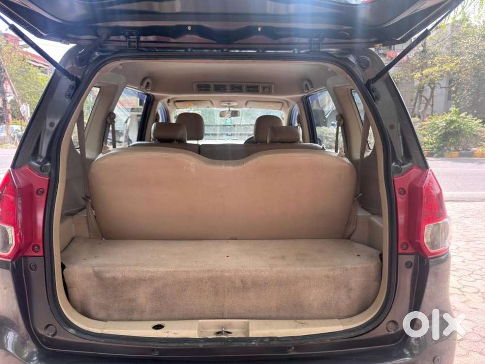 Maruti Suzuki Ertiga Vxi Cng, 2017, Cng & Hybrids