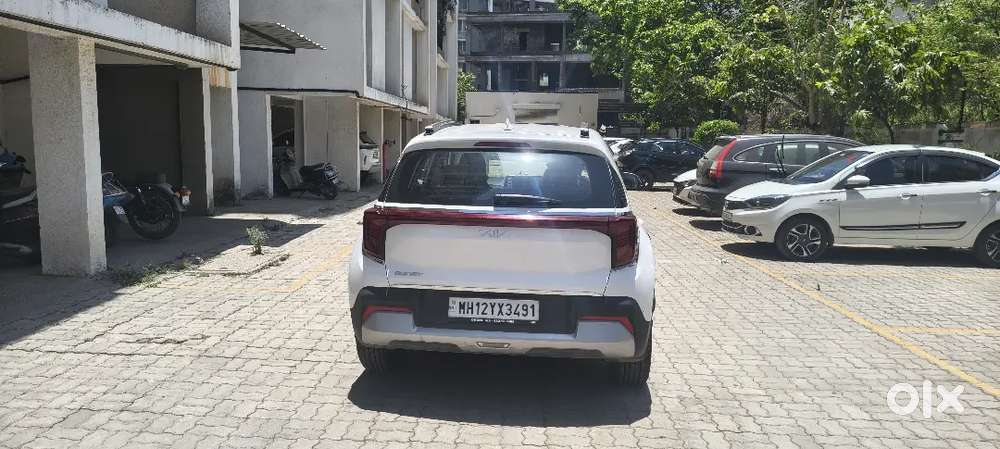 Kia Sonet 2025 Petrol 6000 Km Driven