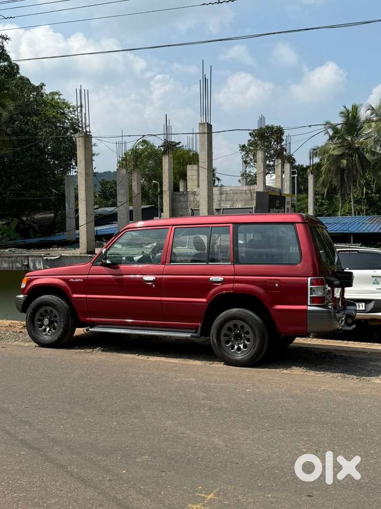 Mitsubishi Pajero 1998 Petrol Well Maintained