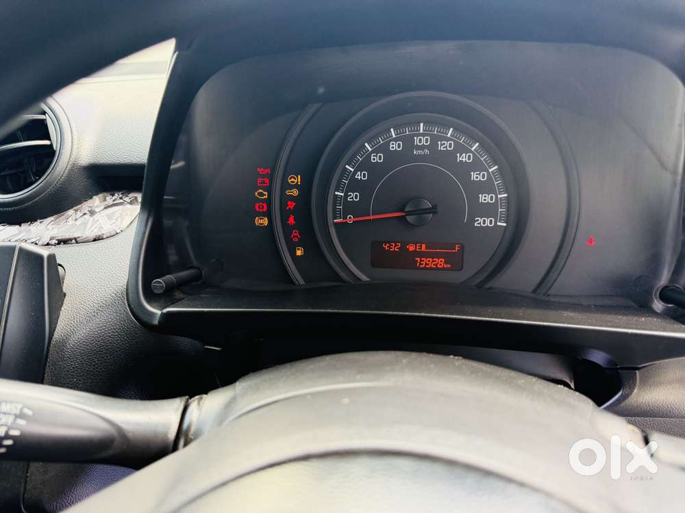 Maruti Suzuki Swift Lxi Option, 2019, Petrol