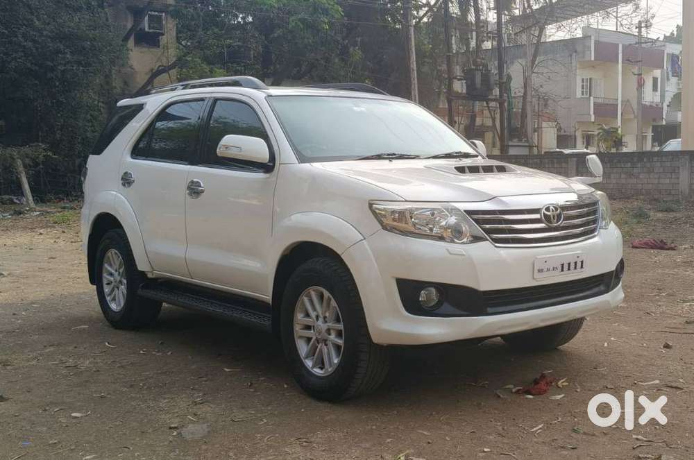 Toyota Fortuner 3.0 4x2 Automatic, 2012, Diesel