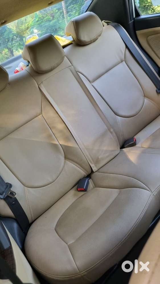Maruti Suzuki Swift Dzire Vxi Optional, 2020, Petrol