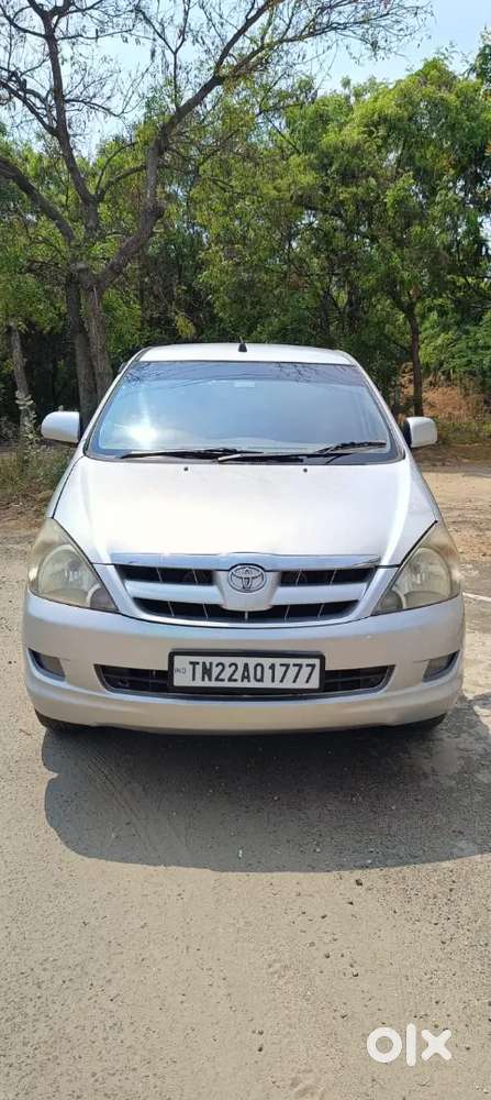 Toyota Innova 2006