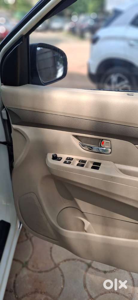 Maruti Suzuki Ertiga 1.5 Vxi, 2020, Petrol